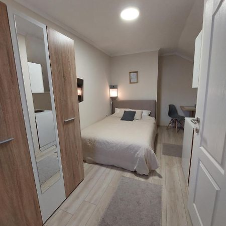 Sobe Tanja Apartment Subotica Bagian luar foto