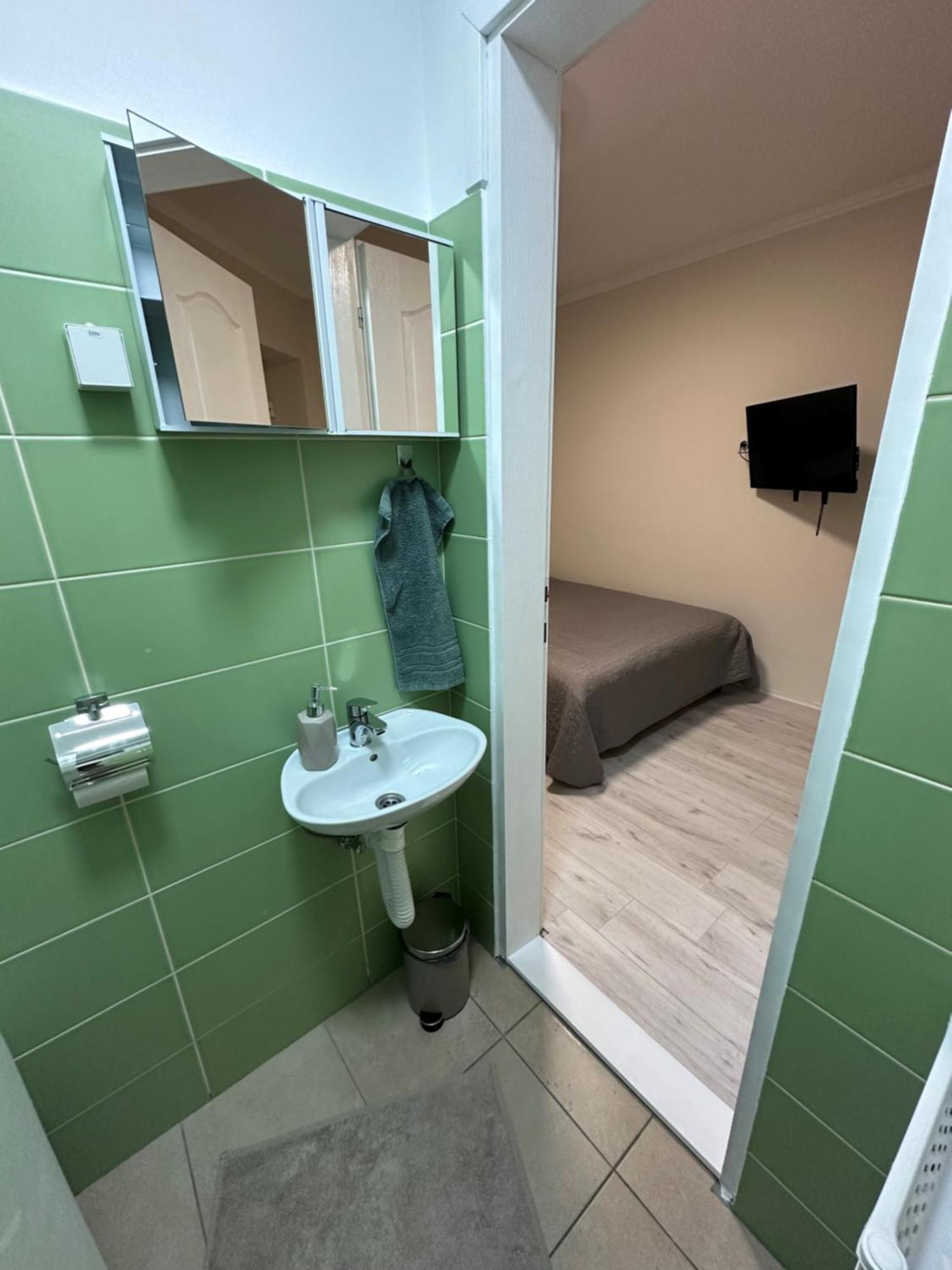 Sobe Tanja Apartment Subotica Bagian luar foto