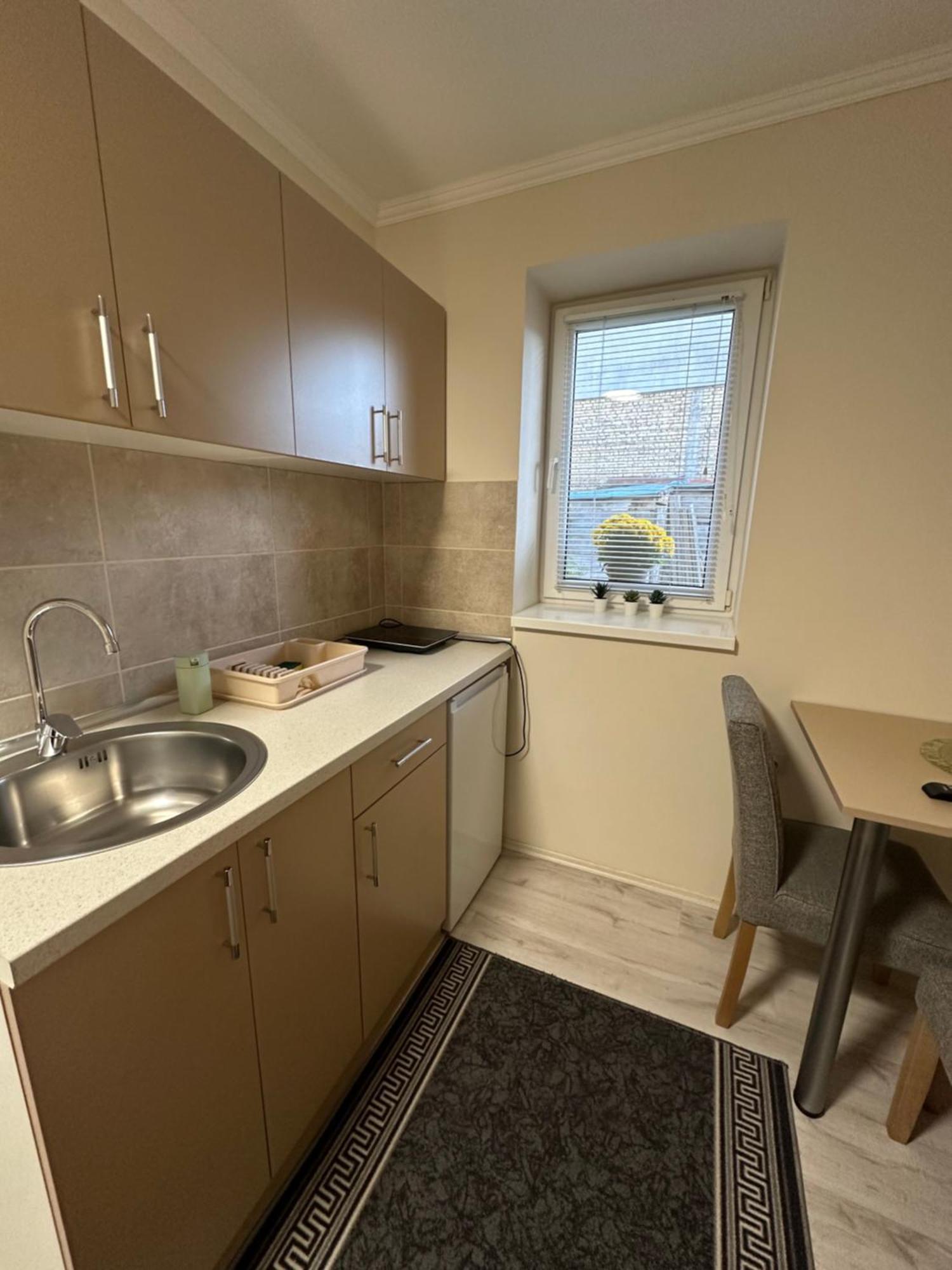 Sobe Tanja Apartment Subotica Bagian luar foto